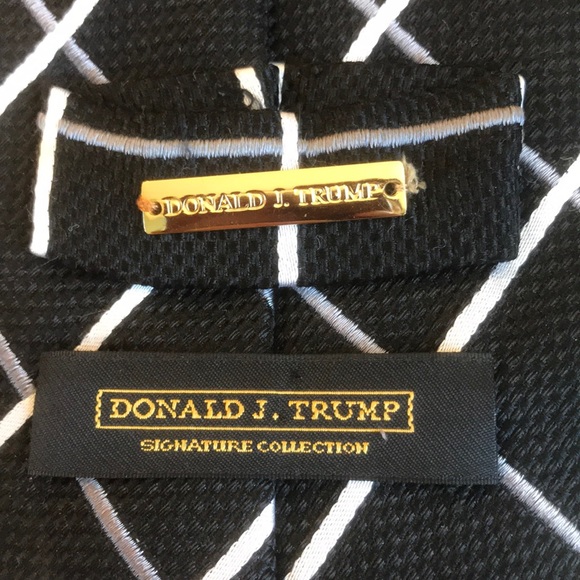 Authentic Donald Trump Tie - Picture 8 of 11